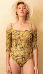 Load image into Gallery viewer, סנדי בגד ים שלם שרוולים ארוכים - כתב סתרים צהוב
